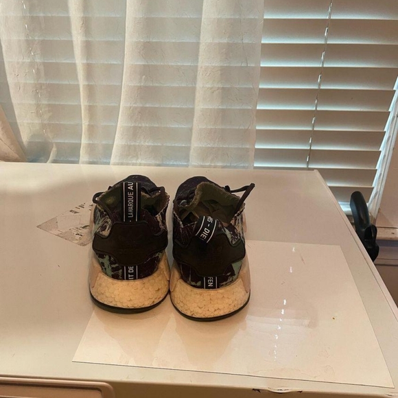 Primeknit NDM marble aero mens size 8.5 - Picture 3 of 7